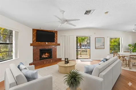 879 Eldorado Avenue Clearwater Beach FL 33767