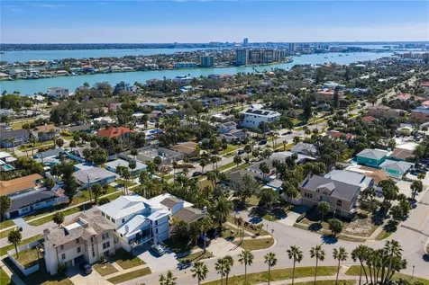 879 Eldorado Avenue Clearwater Beach FL 33767