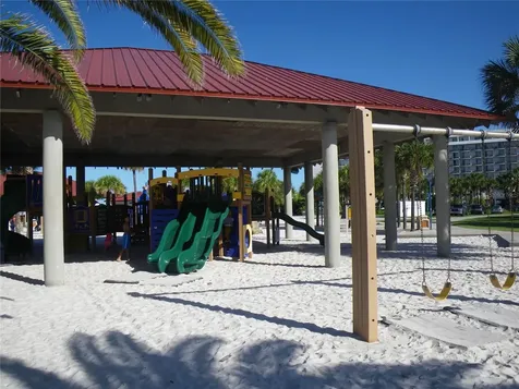 879 Eldorado Avenue Clearwater Beach FL 33767