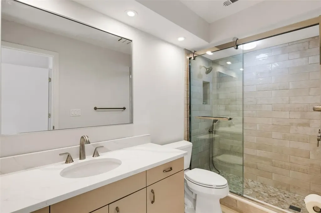 7242 Villa D Este Drive Sarasota FL 34238