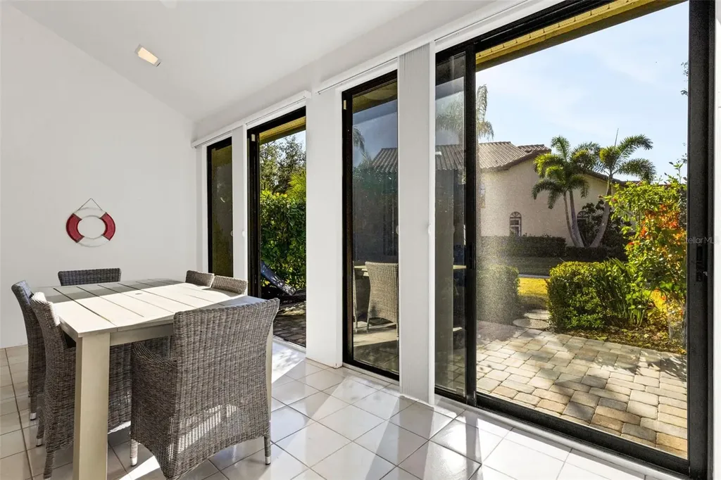 7242 Villa D Este Drive Sarasota FL 34238