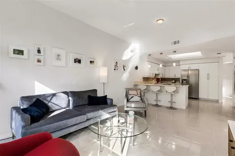 7242 Villa D Este Drive Sarasota FL 34238