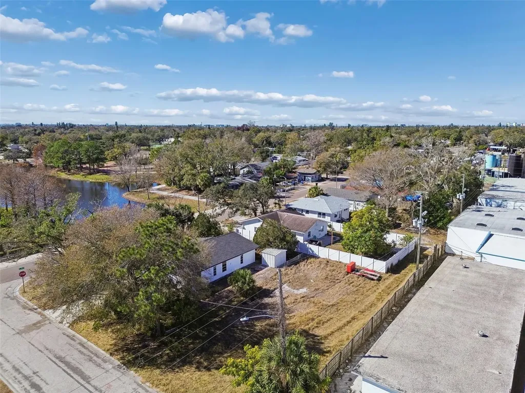 0 42nd Street S St Petersburg FL 33711