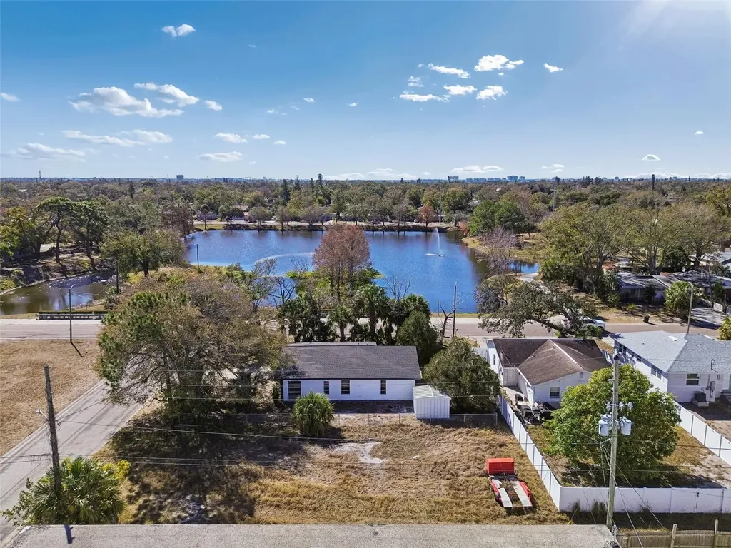 0 42nd Street S St Petersburg FL 33711