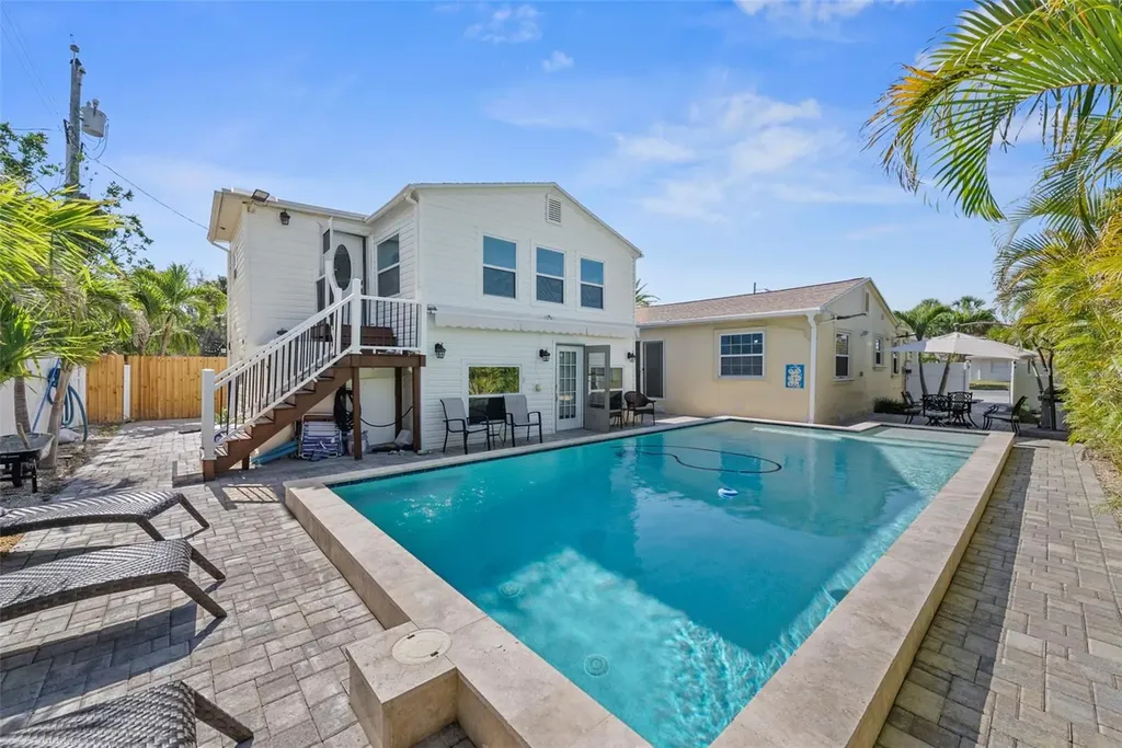 204 44th Avenue St Pete Beach FL 33706