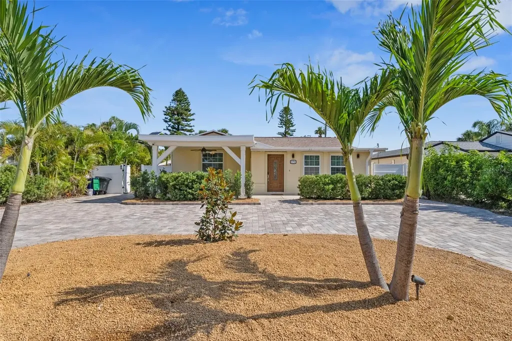 204 44th Avenue St Pete Beach FL 33706