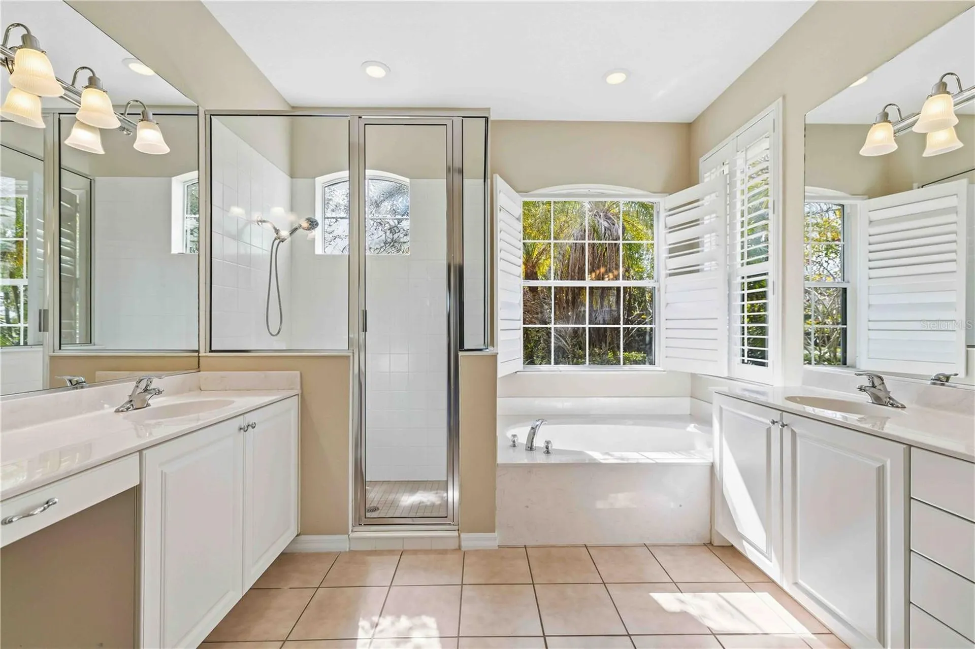 7714 Ashley Circle Bradenton FL 34201