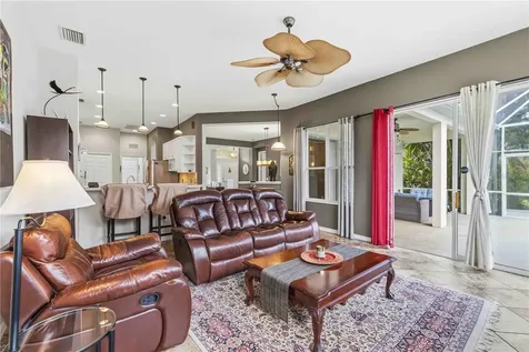 7714 Ashley Circle Bradenton FL 34201