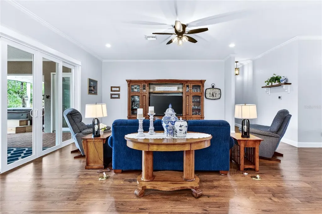 21506 Hobby Horse Lane Christmas FL 32709