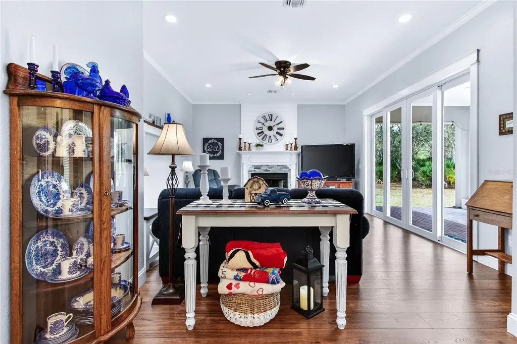 21506 Hobby Horse Lane Christmas FL 32709