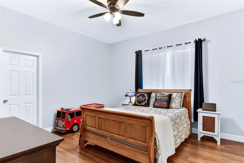 21506 Hobby Horse Lane Christmas FL 32709