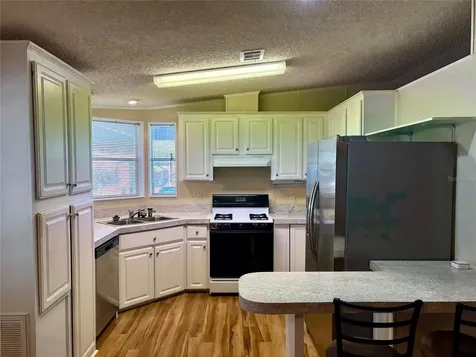 6086 Southern Oaks Drive SE Winter Haven FL 33884