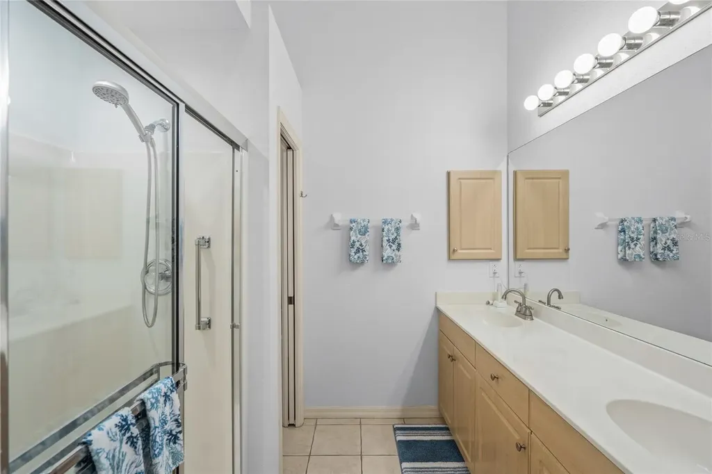 203 Casa Del Lago Way Venice FL 34292