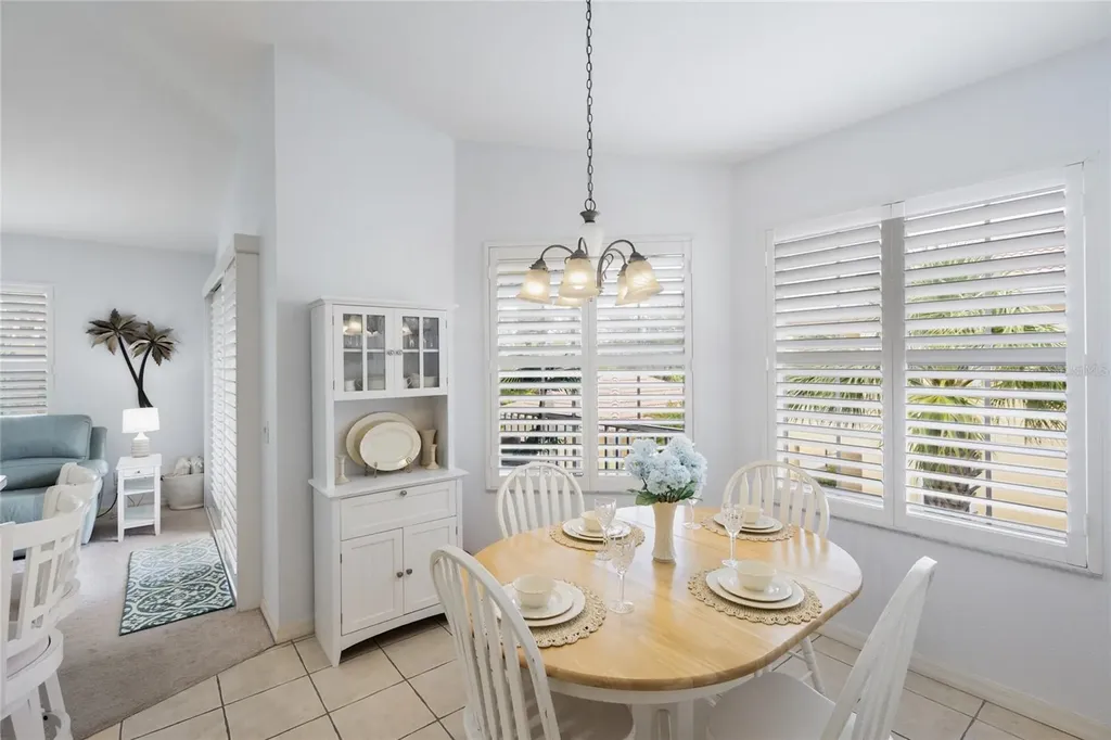 203 Casa Del Lago Way Venice FL 34292