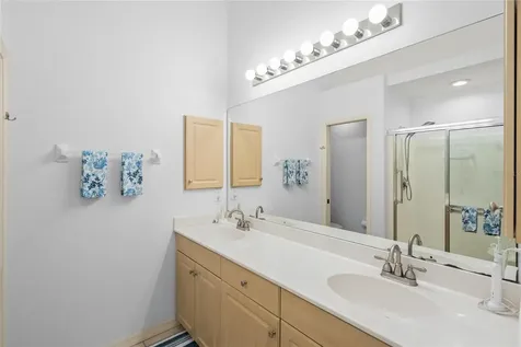 203 Casa Del Lago Way Venice FL 34292