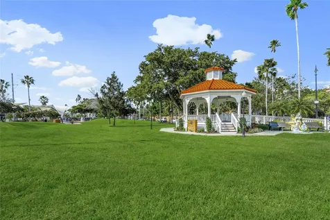 203 Casa Del Lago Way Venice FL 34292