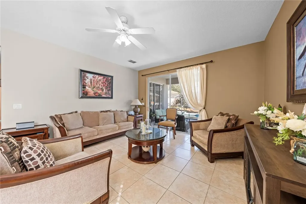 138 Chaucer Avenue Davenport FL 33896