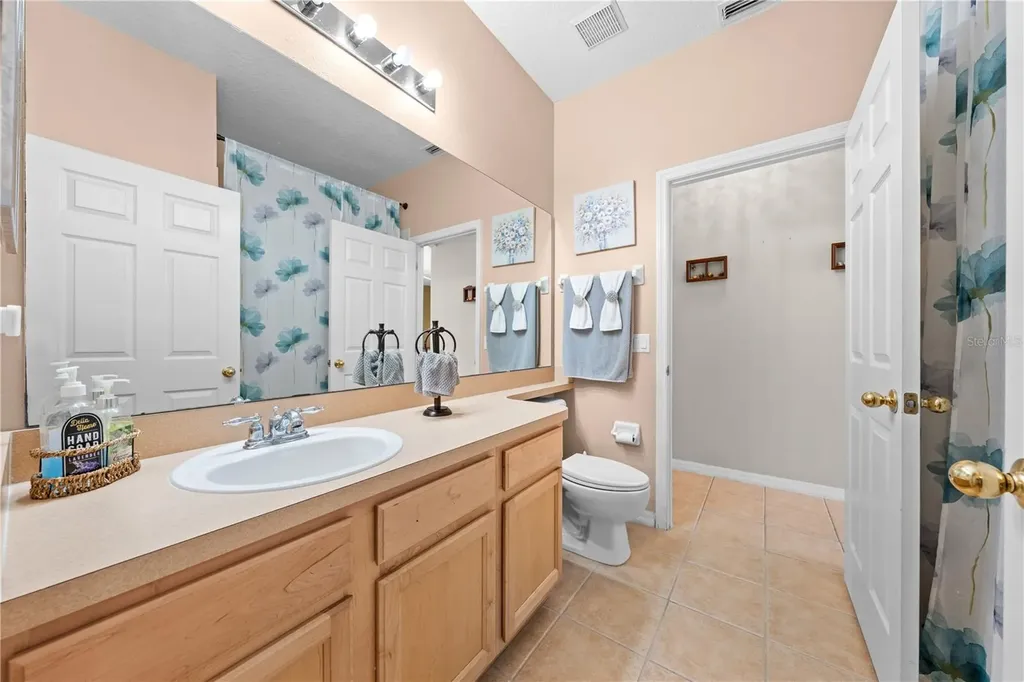 138 Chaucer Avenue Davenport FL 33896