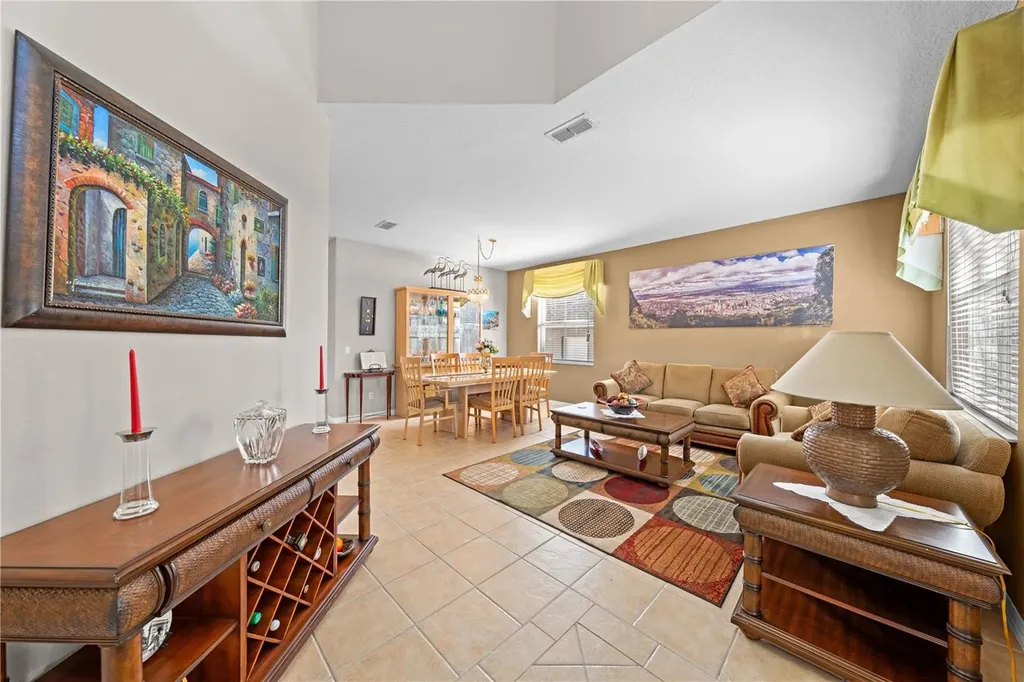 138 Chaucer Avenue Davenport FL 33896