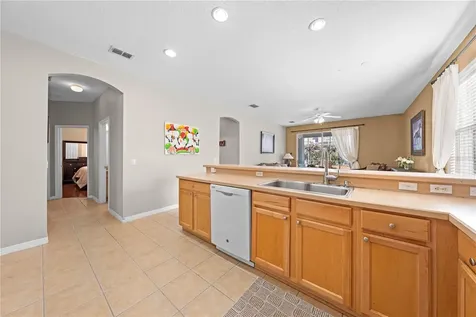 138 Chaucer Avenue Davenport FL 33896