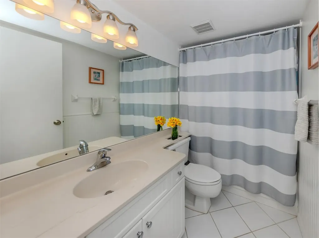 435 Cerromar Lane Venice FL 34293