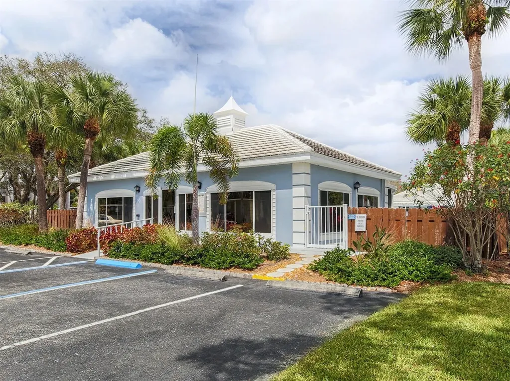 435 Cerromar Lane Venice FL 34293