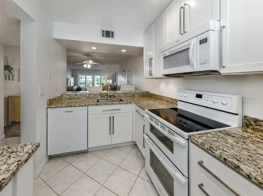 435 Cerromar Lane Venice FL 34293