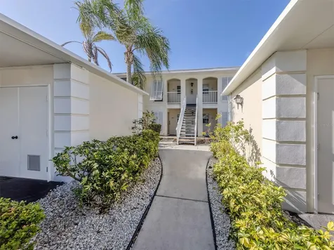435 Cerromar Lane Venice FL 34293
