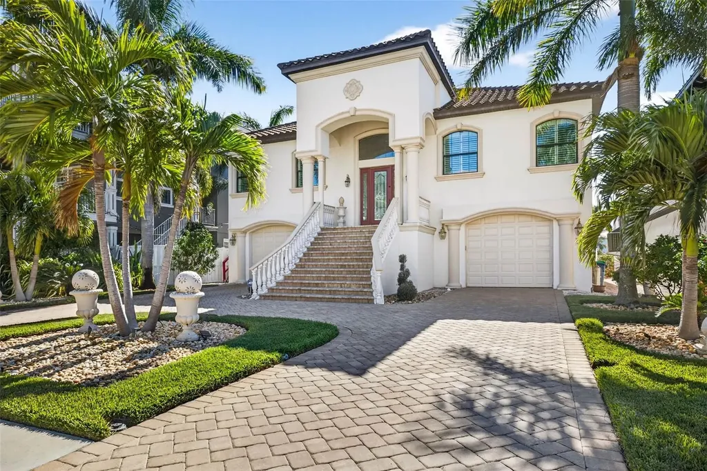105 Wimbledon Court Redington Shores FL 33708