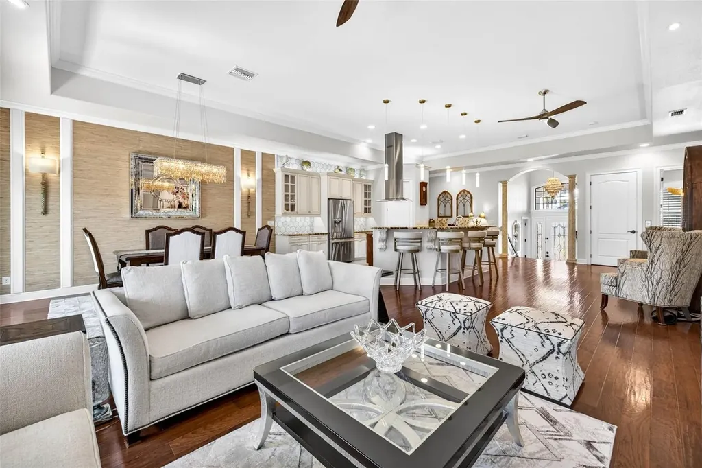 105 Wimbledon Court Redington Shores FL 33708