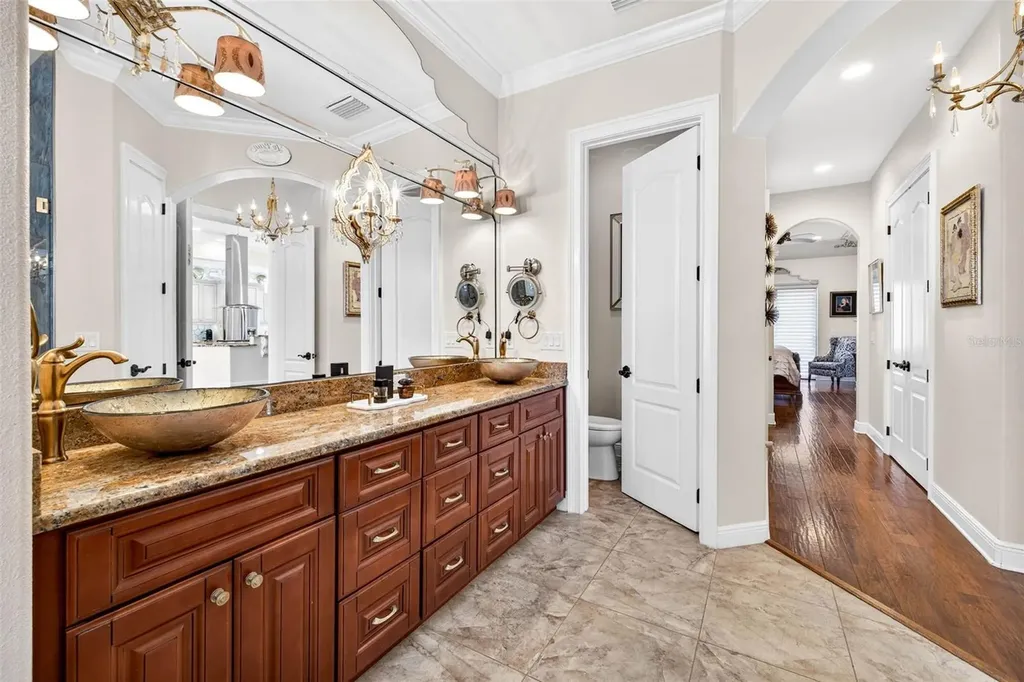 105 Wimbledon Court Redington Shores FL 33708