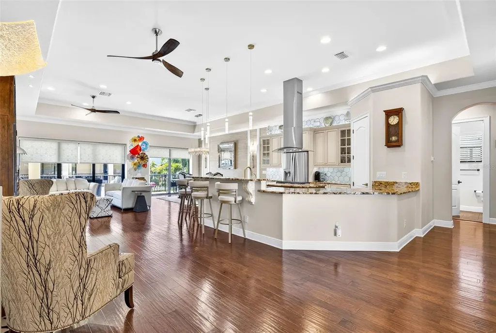 105 Wimbledon Court Redington Shores FL 33708
