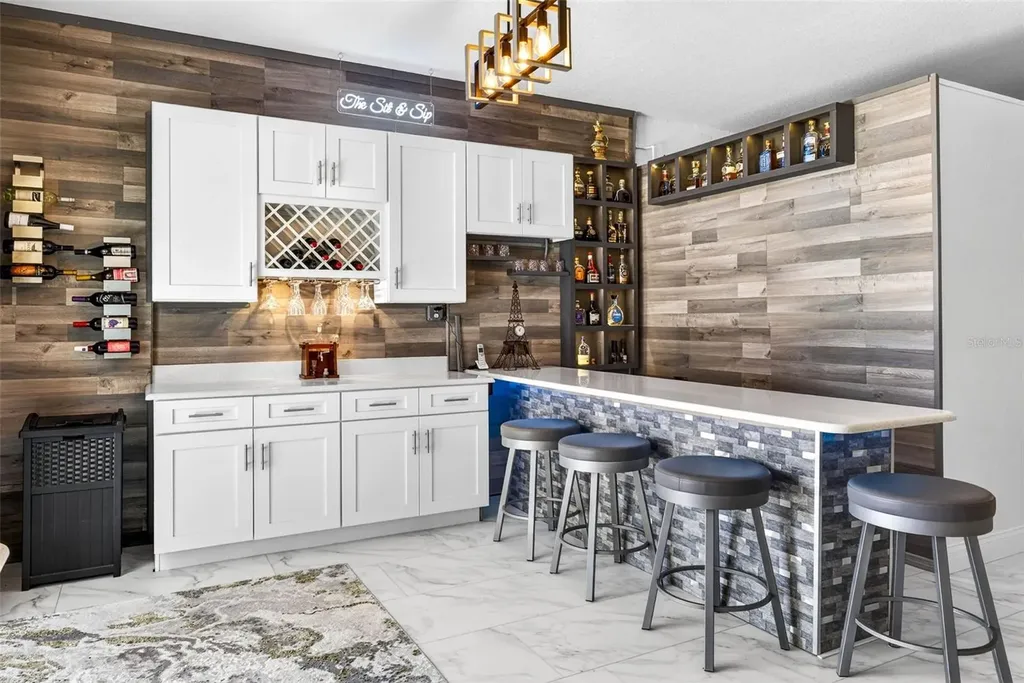 105 Wimbledon Court Redington Shores FL 33708