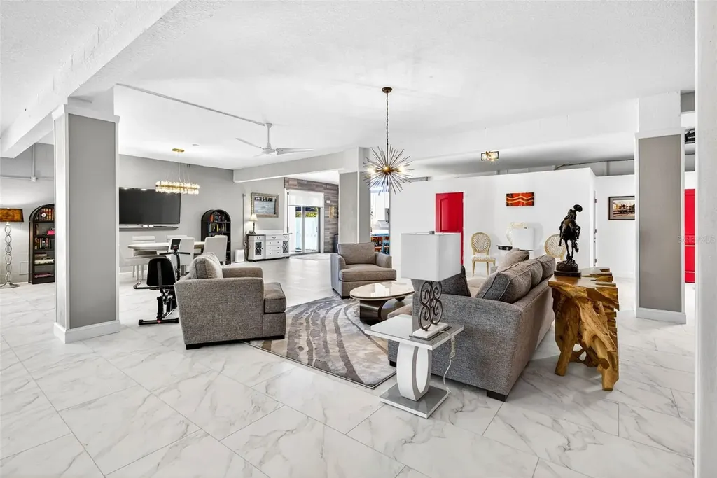 105 Wimbledon Court Redington Shores FL 33708