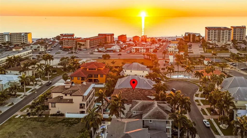 105 Wimbledon Court Redington Shores FL 33708