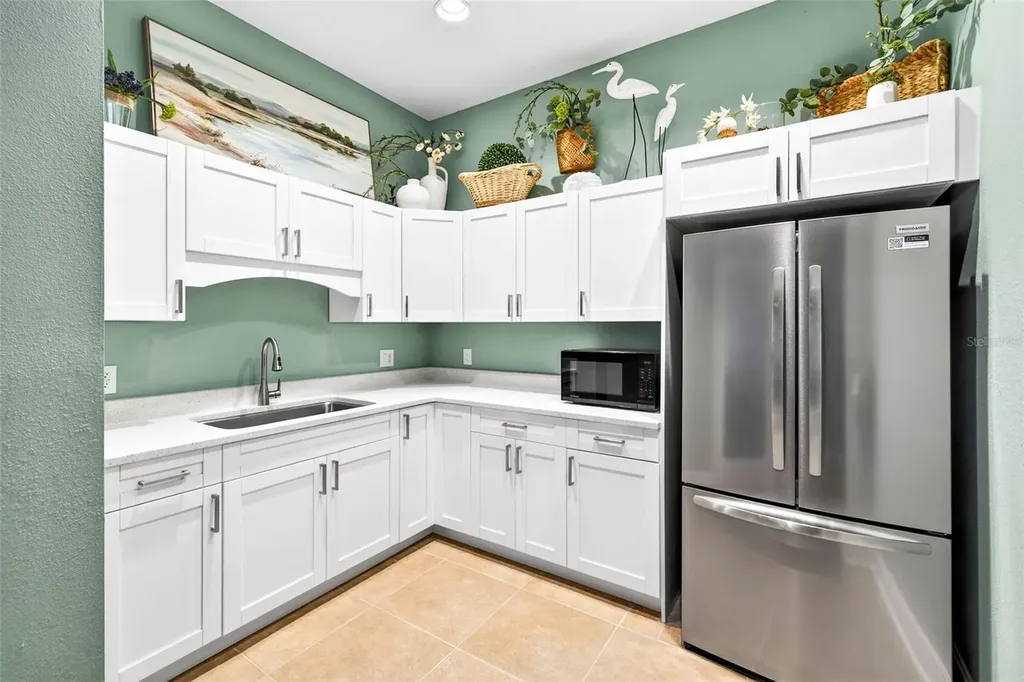 105 Wimbledon Court Redington Shores FL 33708