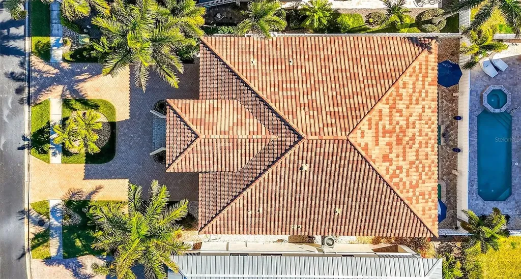 105 Wimbledon Court Redington Shores FL 33708