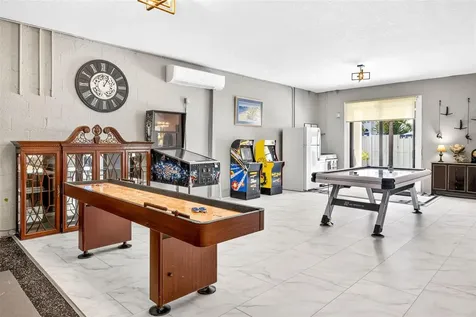 105 Wimbledon Court Redington Shores FL 33708