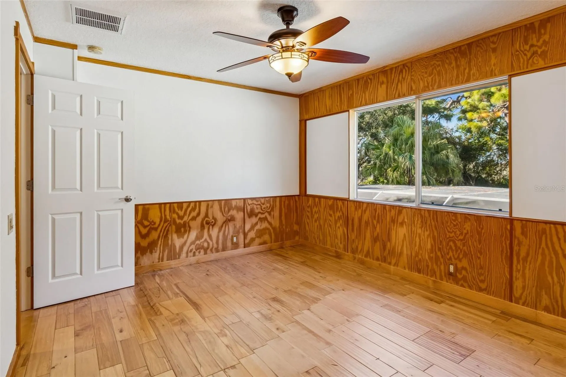 1130 Anclote Road Tarpon Springs FL 34689