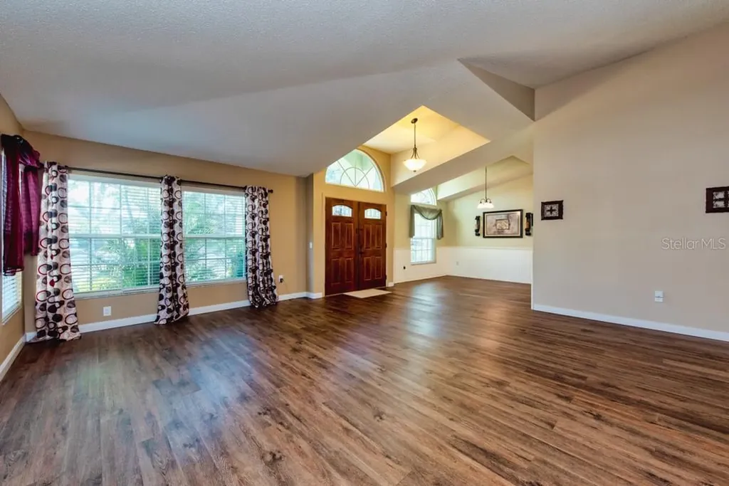 1304 Gangplank Drive Valrico FL 33594
