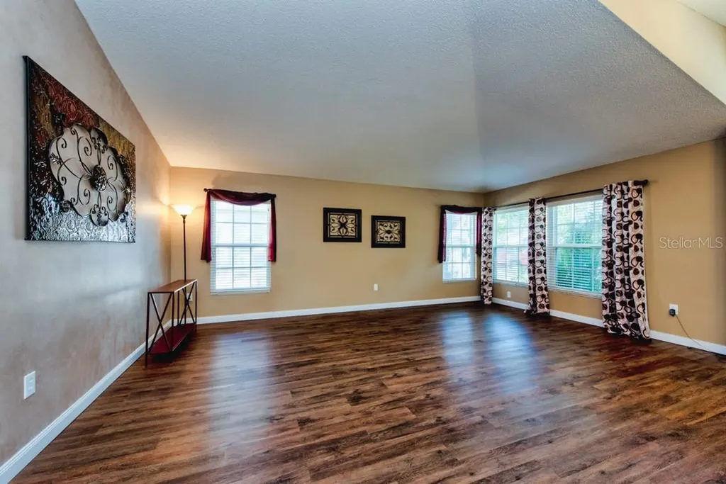 1304 Gangplank Drive Valrico FL 33594