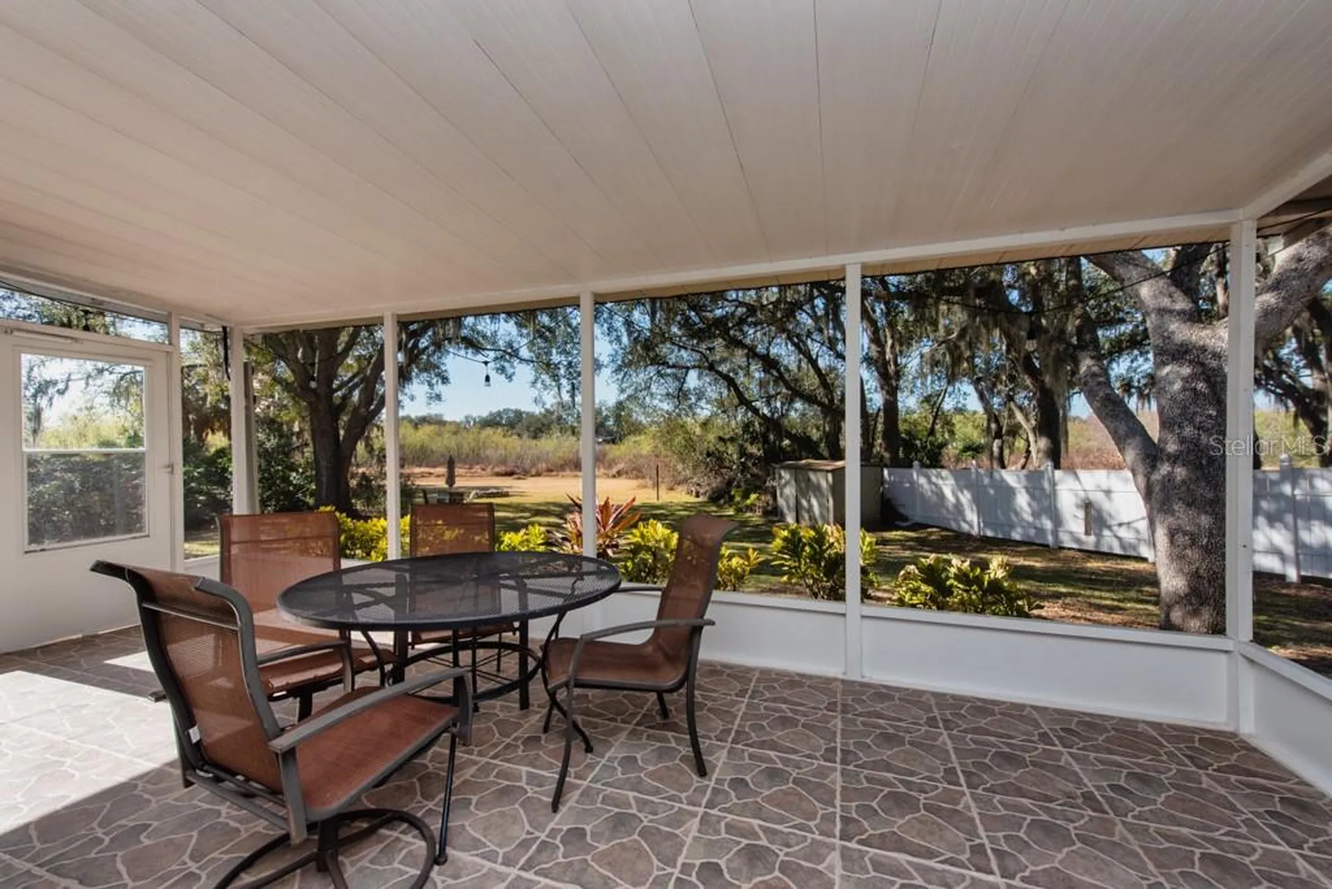 1304 Gangplank Drive Valrico FL 33594