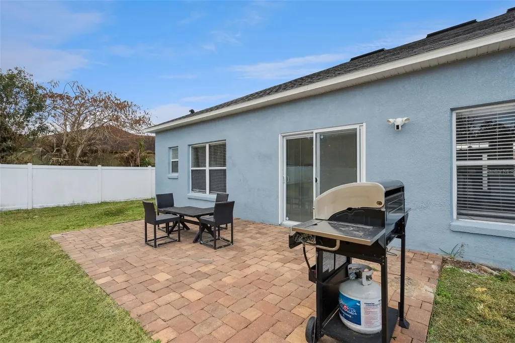 2713 Pearl Court Kissimmee FL 34743