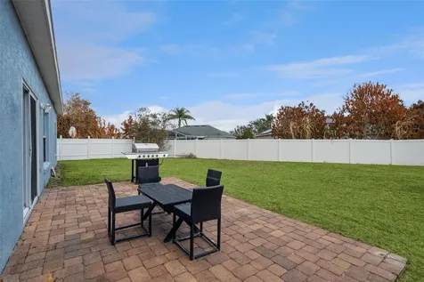 2713 Pearl Court Kissimmee FL 34743