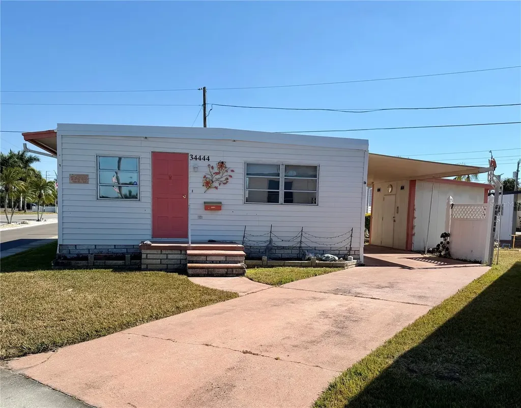 34444 Hibiscus Drive N Pinellas Park FL 33781