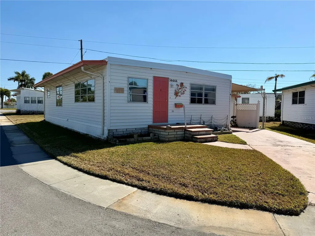 34444 Hibiscus Drive N Pinellas Park FL 33781