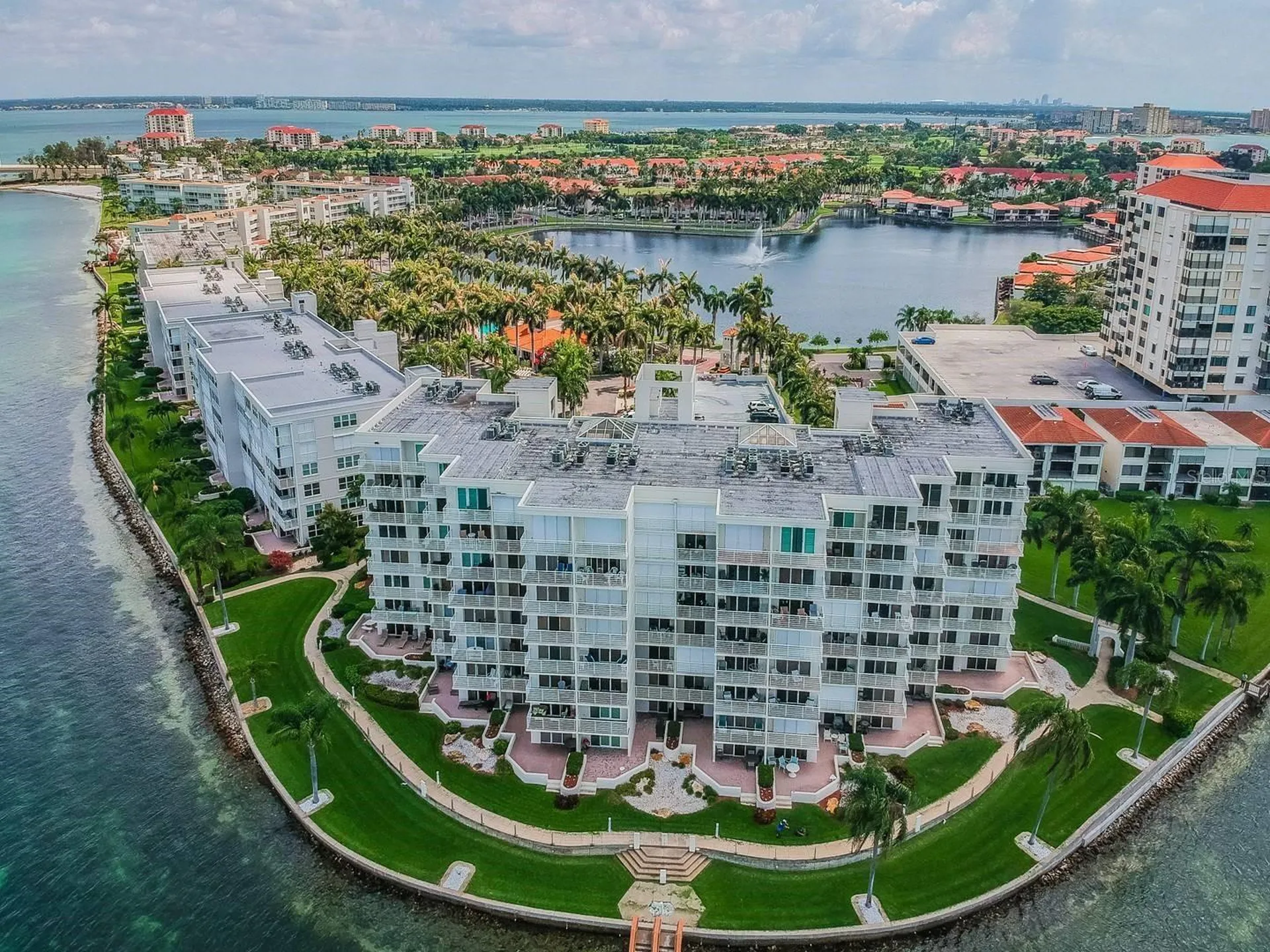 6105 Bahia Del Mar Circle St Petersburg FL 33715