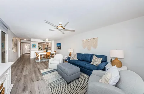 6105 Bahia Del Mar Circle St Petersburg FL 33715