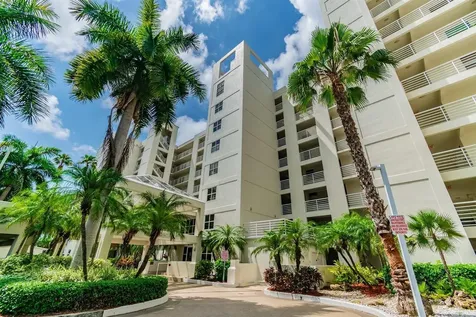 6105 Bahia Del Mar Circle St Petersburg FL 33715