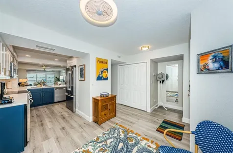 6105 Bahia Del Mar Circle St Petersburg FL 33715